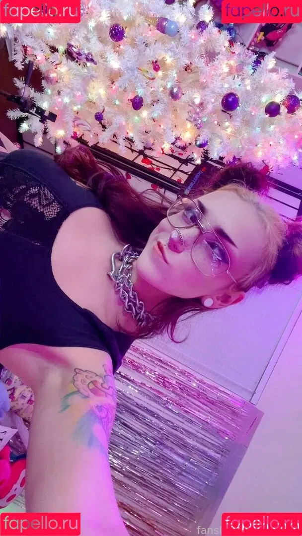 chickfox Onlyfans Photo Gallery 