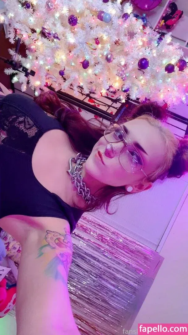 chickfox Onlyfans Photo Gallery 