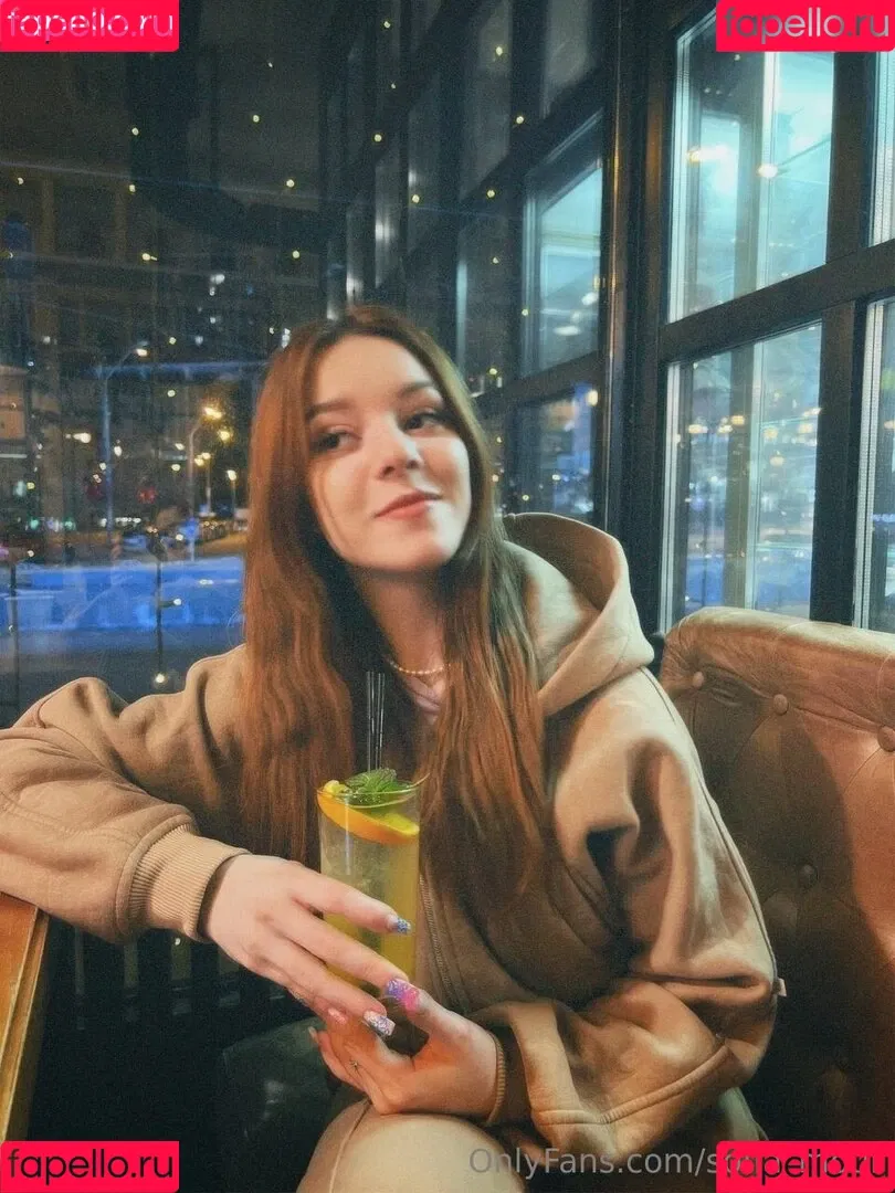 Sofia Mour Onlyfans Photo Gallery 