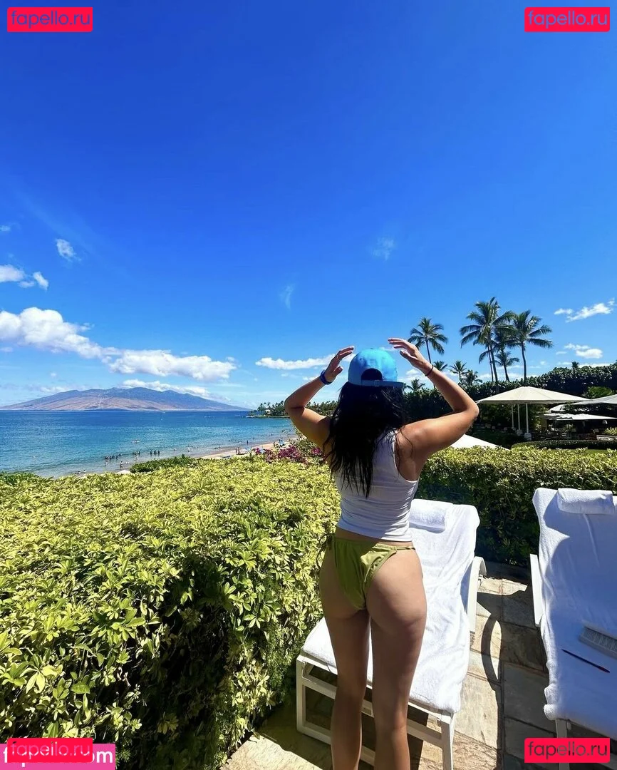 Kelly Meinhart Onlyfans Photo Gallery 