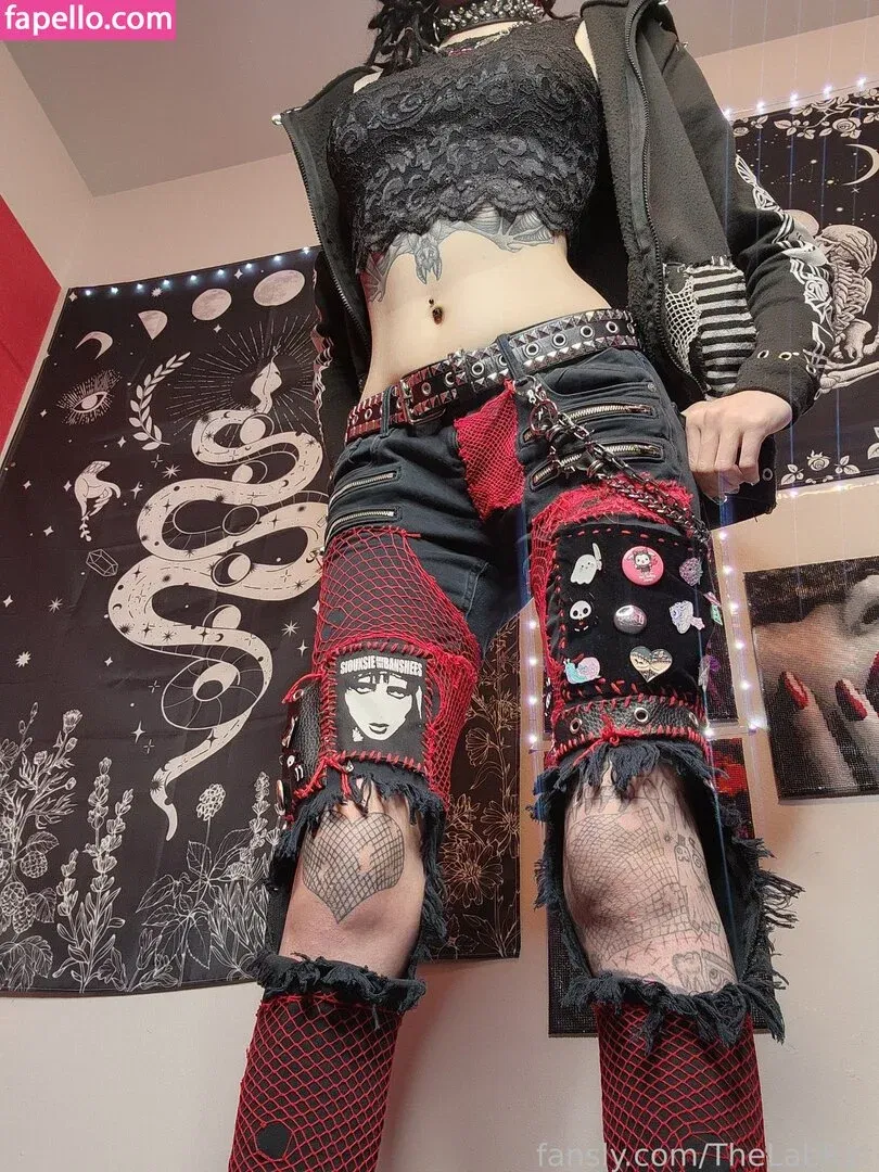 TheLabRat Onlyfans Photo Gallery 