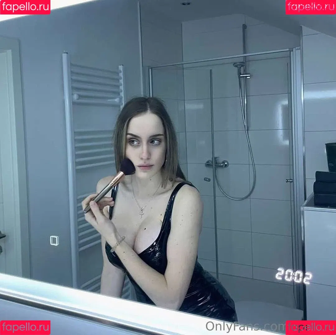 Sabrina sabbre sbmnz_ Onlyfans Photo Gallery 