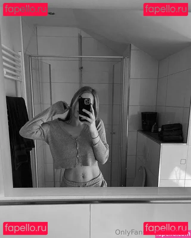 Sabrina sabbre sbmnz_ Onlyfans Photo Gallery 