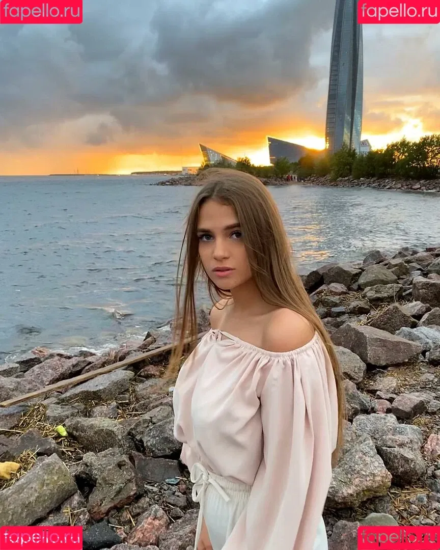 hotliya Onlyfans Photo Gallery 