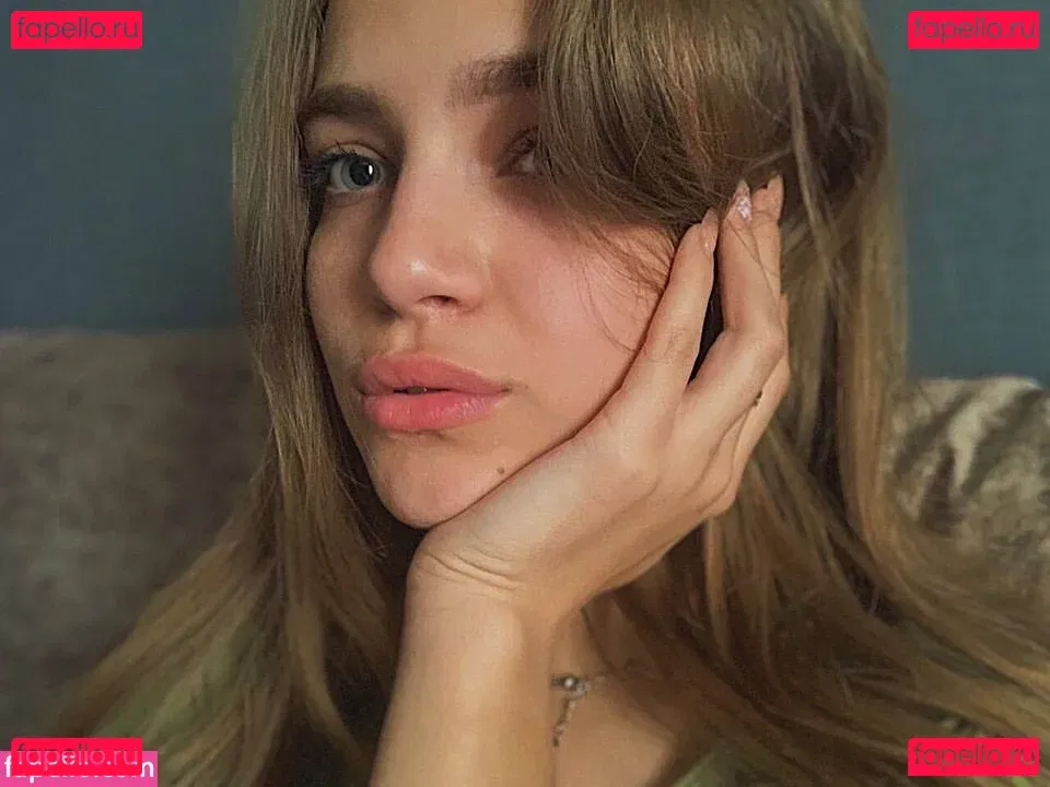 hotliya Onlyfans Photo Gallery 