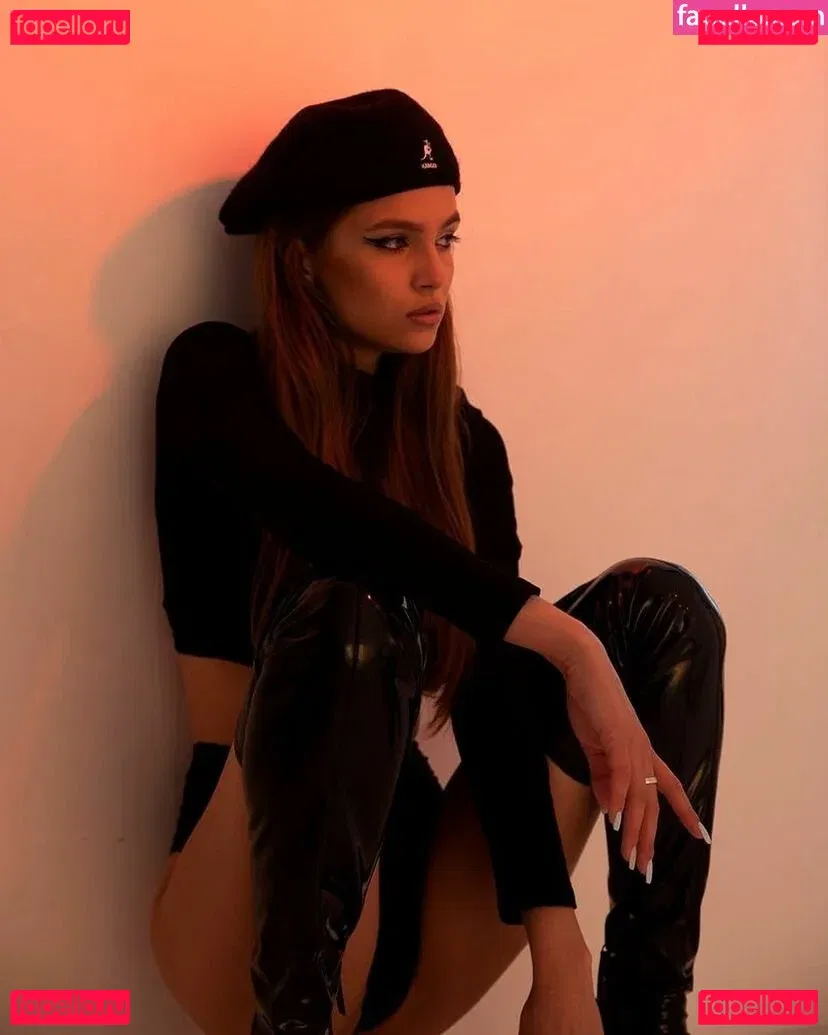 hotliya Onlyfans Photo Gallery 