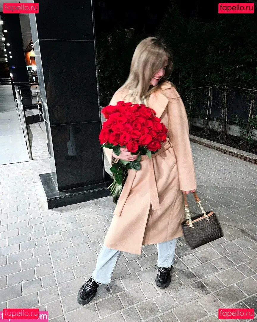 hotliya Onlyfans Photo Gallery 