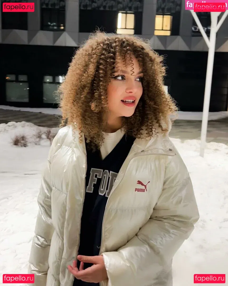 hotliya Onlyfans Photo Gallery 