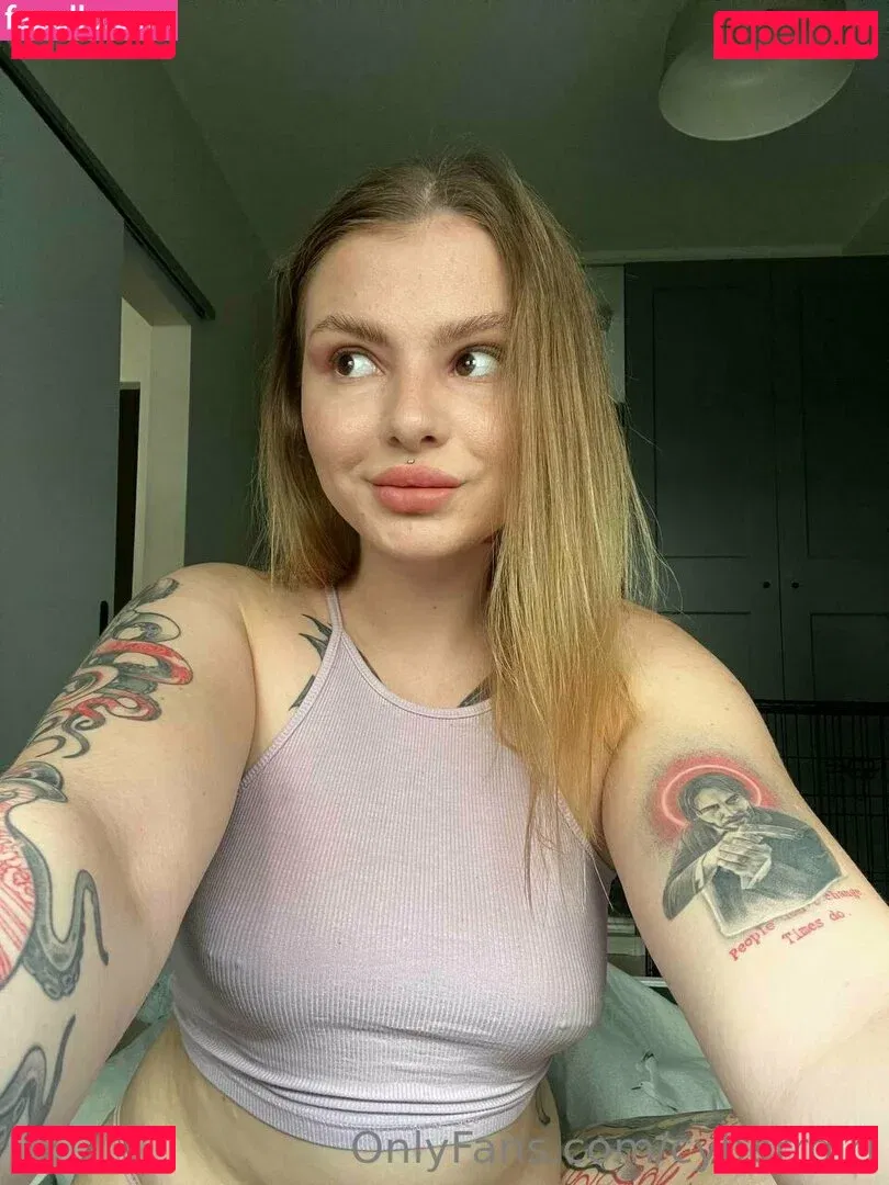 alyacute Onlyfans Photo Gallery 