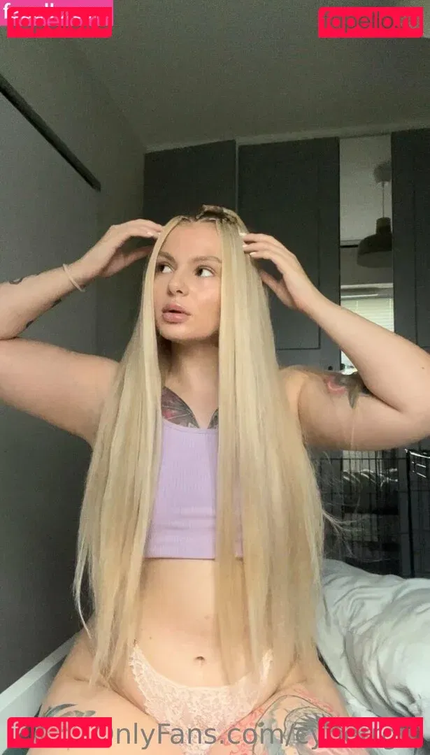 alyacute Onlyfans Photo Gallery 