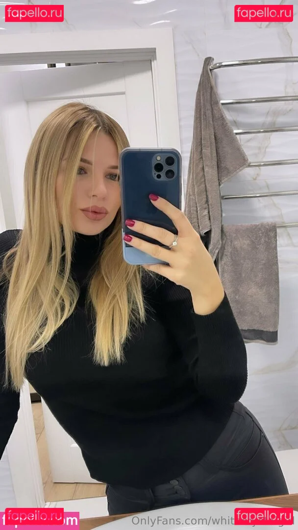 whitecrystalgirl Onlyfans Photo Gallery 