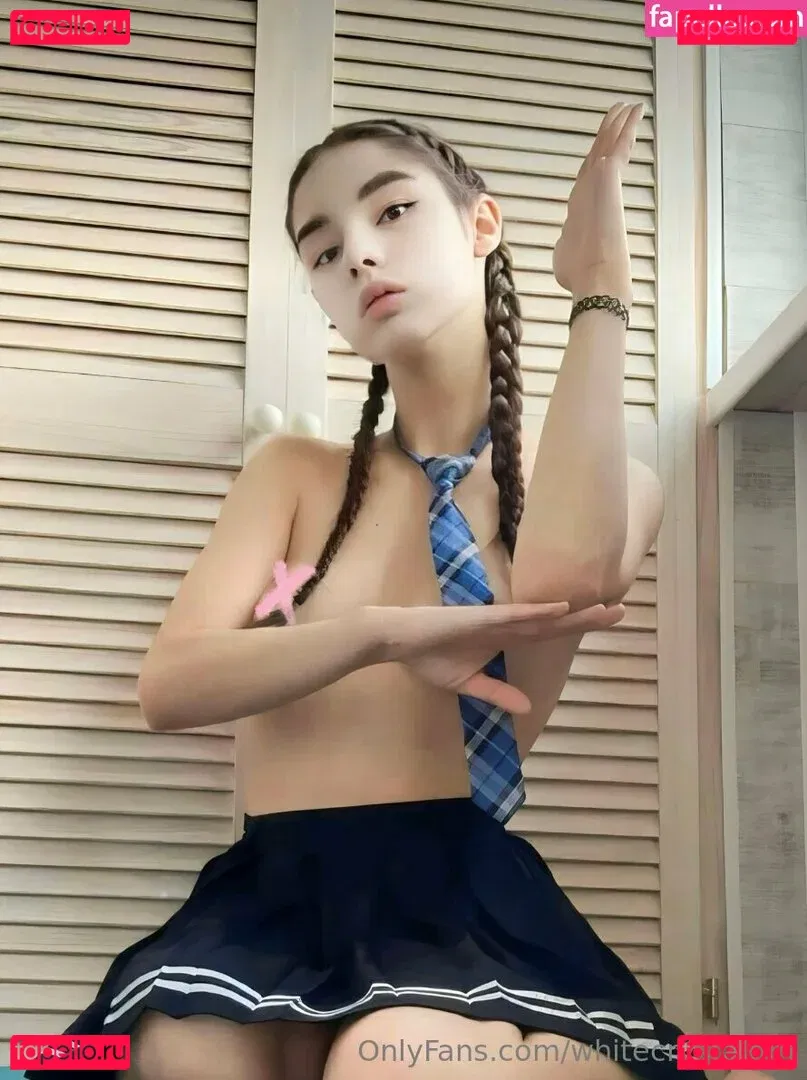 whitecrystalgirl Onlyfans Photo Gallery 