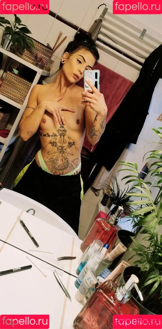 luu_nighthawk Onlyfans Photo Gallery 