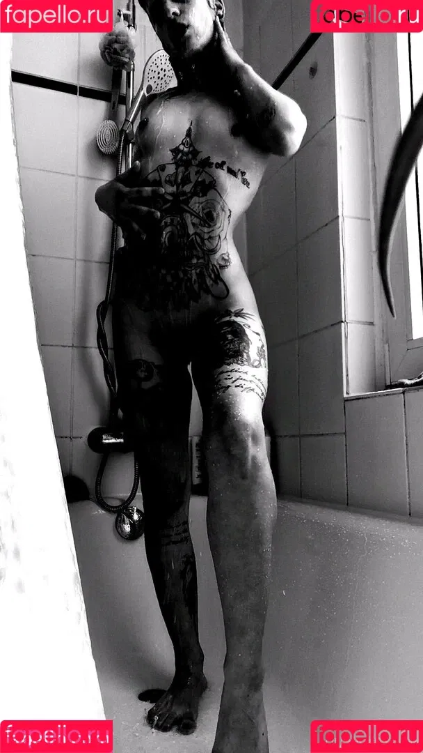 luu_nighthawk Onlyfans Photo Gallery 
