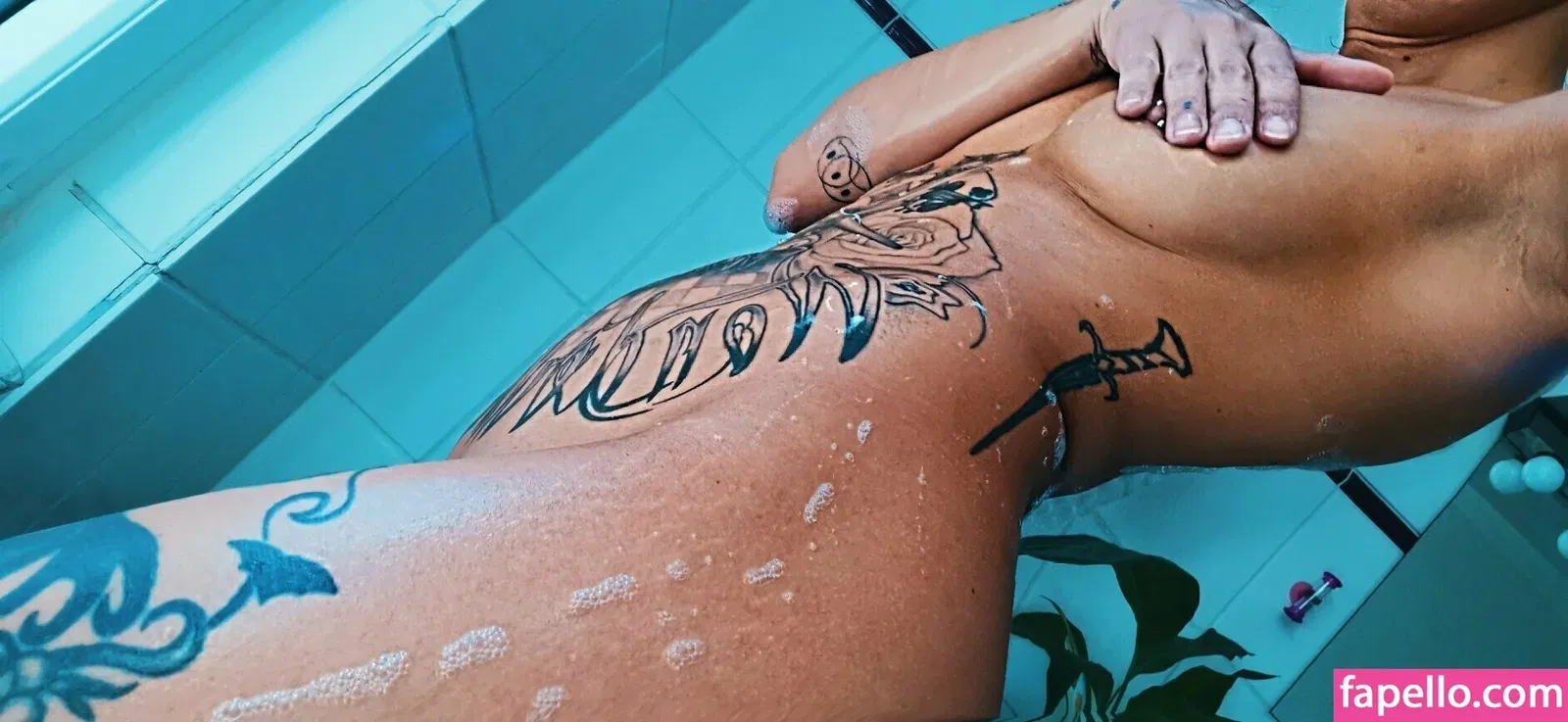 luu_nighthawk Onlyfans Photo Gallery 