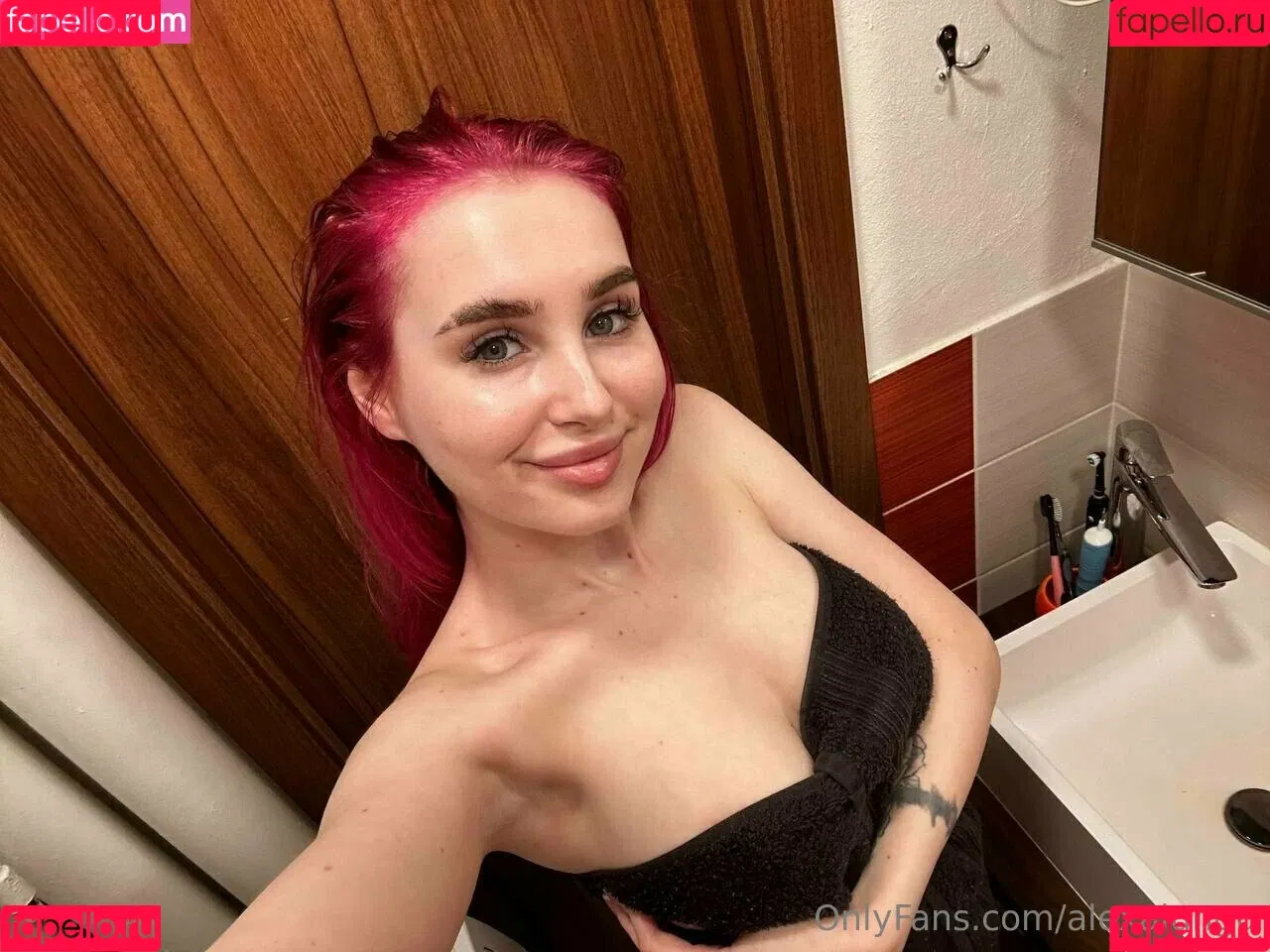 alexalungu Onlyfans Photo Gallery 