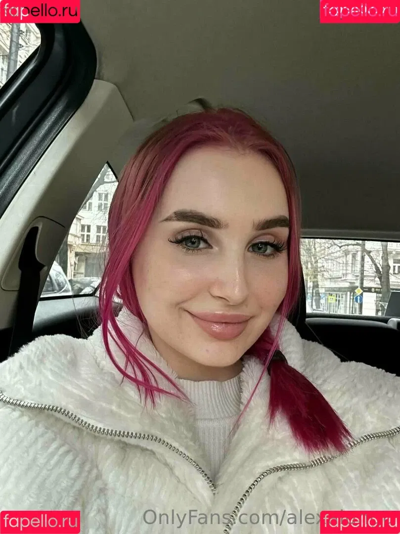 alexalungu Onlyfans Photo Gallery 
