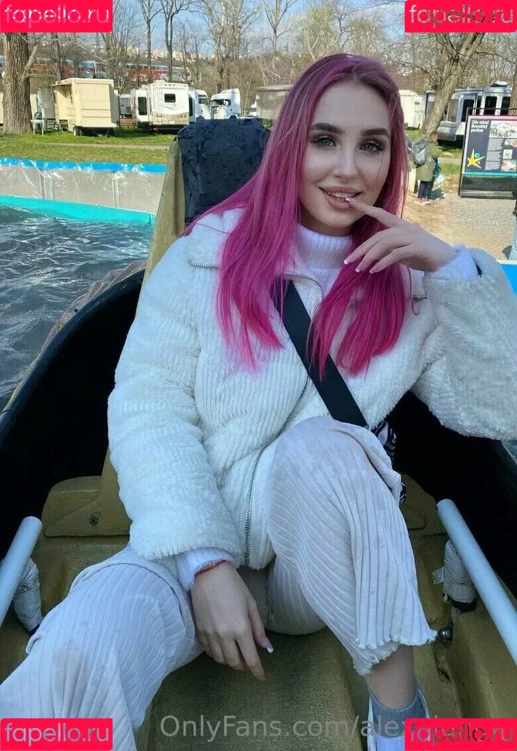 alexalungu Onlyfans Photo Gallery 