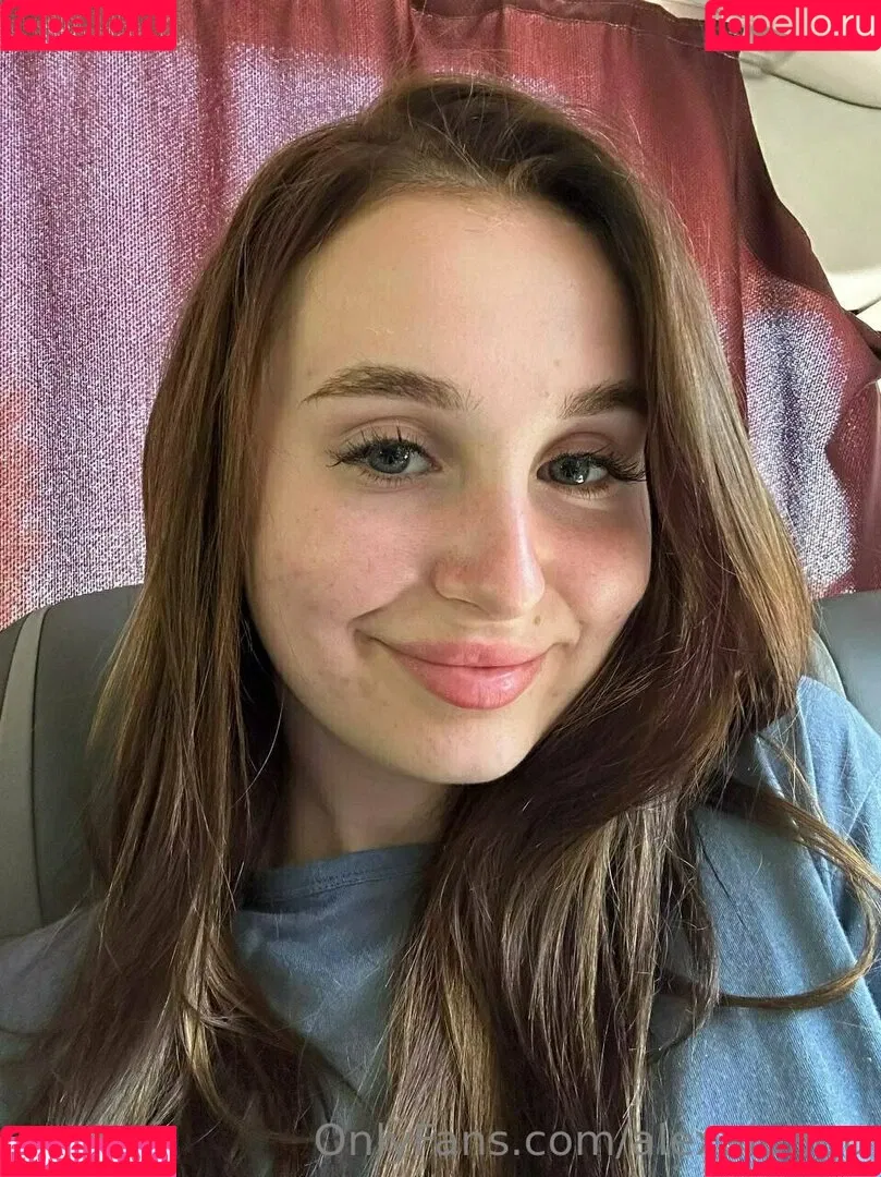 alexalungu Onlyfans Photo Gallery 