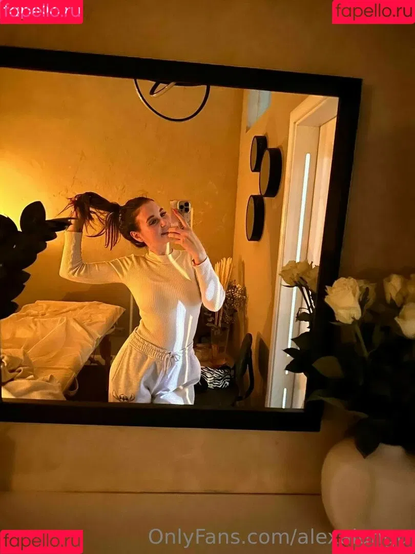 alexalungu Onlyfans Photo Gallery 