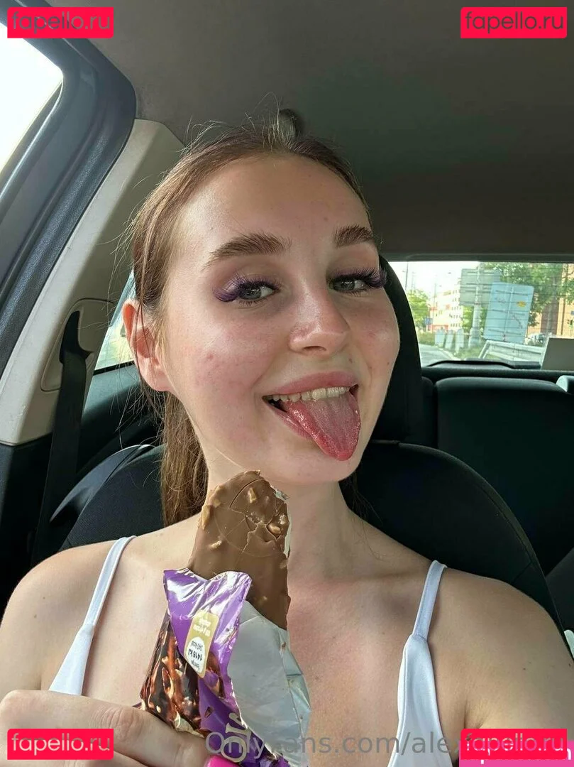 alexalungu Onlyfans Photo Gallery 