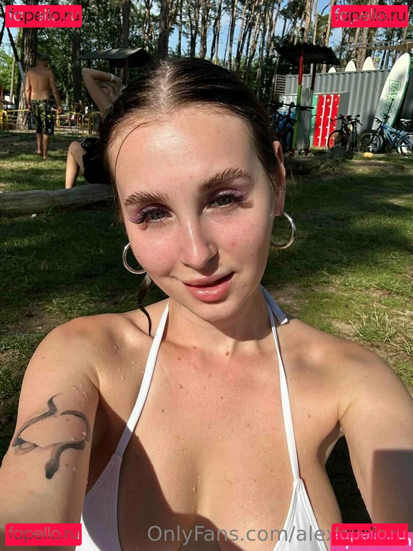 alexalungu Onlyfans Photo Gallery 