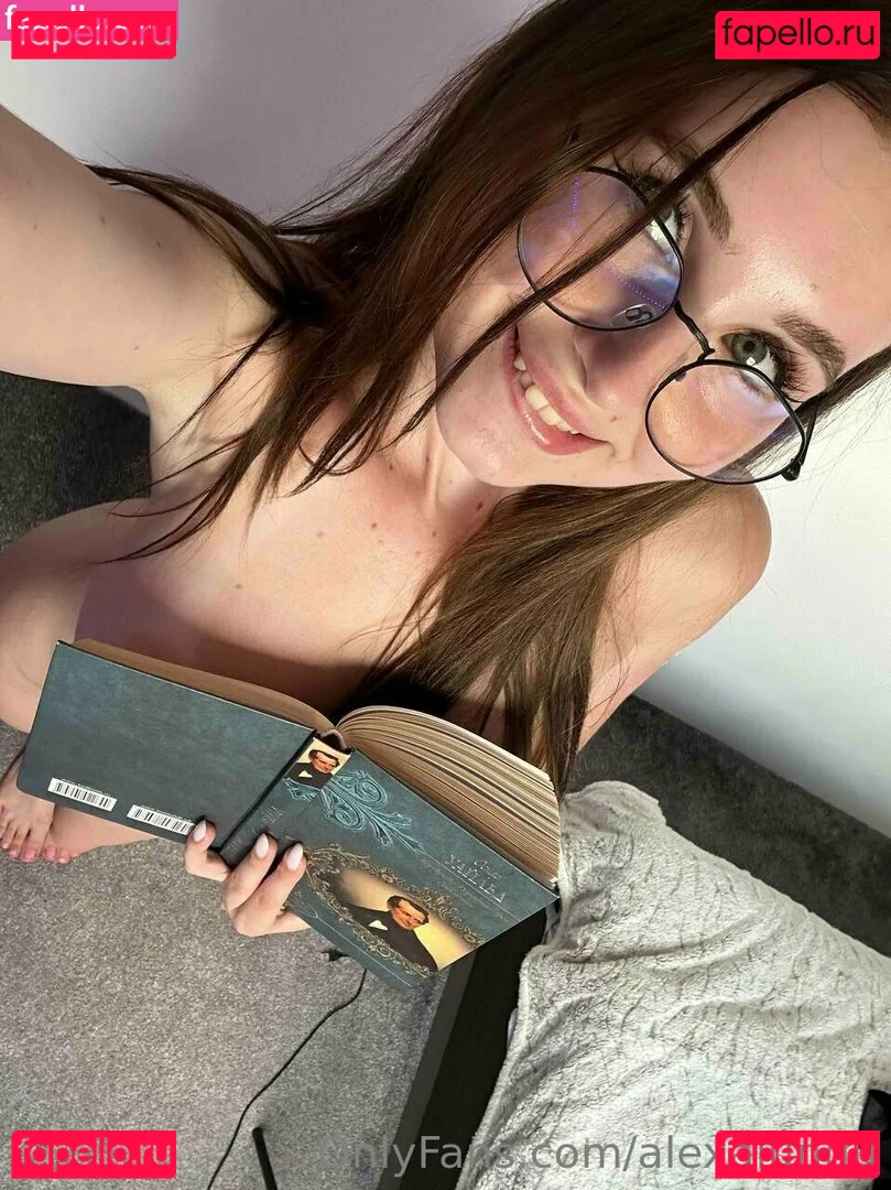 alexalungu Onlyfans Photo Gallery 