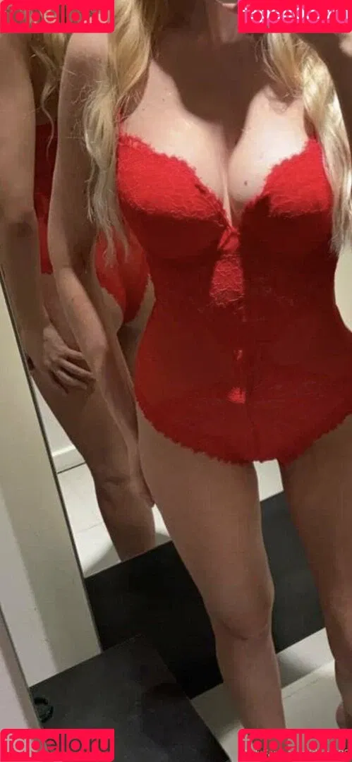 dkgirl95 Onlyfans Photo Gallery 