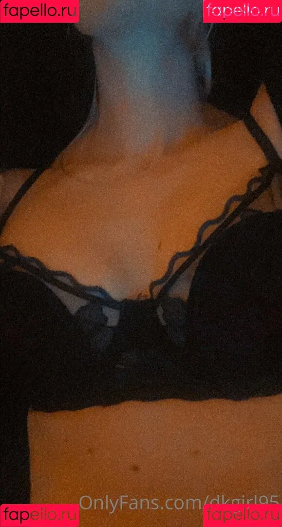 dkgirl95 Onlyfans Photo Gallery 