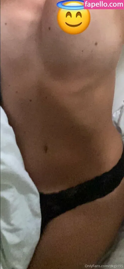 dkgirl95 Onlyfans Photo Gallery 