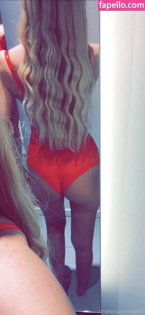 dkgirl95 Onlyfans Photo Gallery 