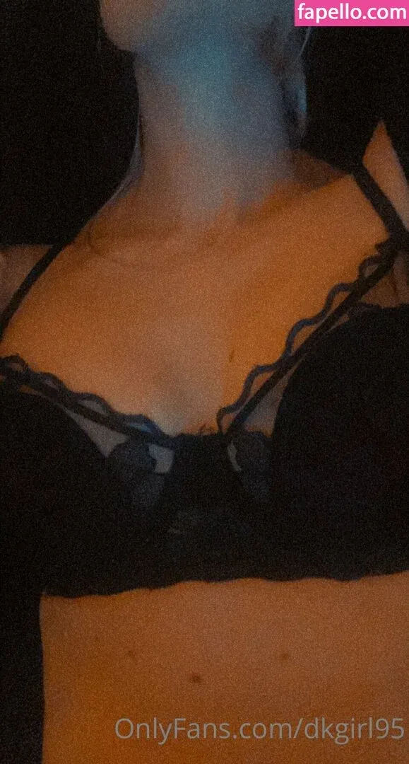 dkgirl95 Onlyfans Photo Gallery 