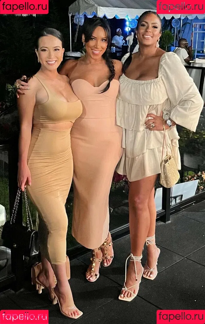 Frances Wang Onlyfans Photo Gallery 