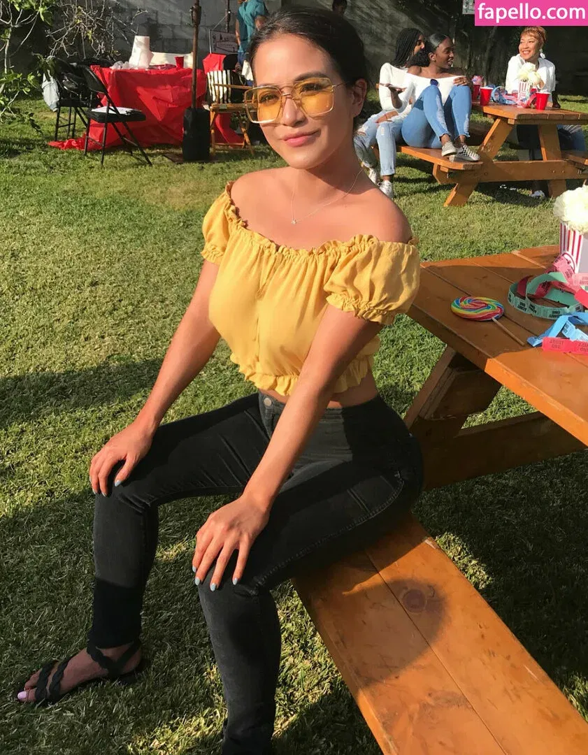 Frances Wang Onlyfans Photo Gallery 