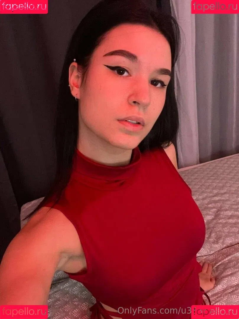 virginallison Onlyfans Photo Gallery 