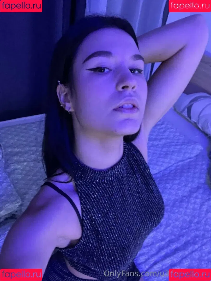 virginallison Onlyfans Photo Gallery 
