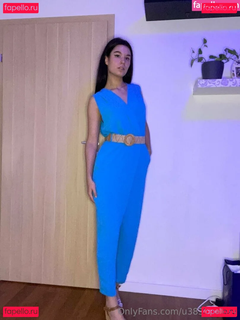 virginallison Onlyfans Photo Gallery 