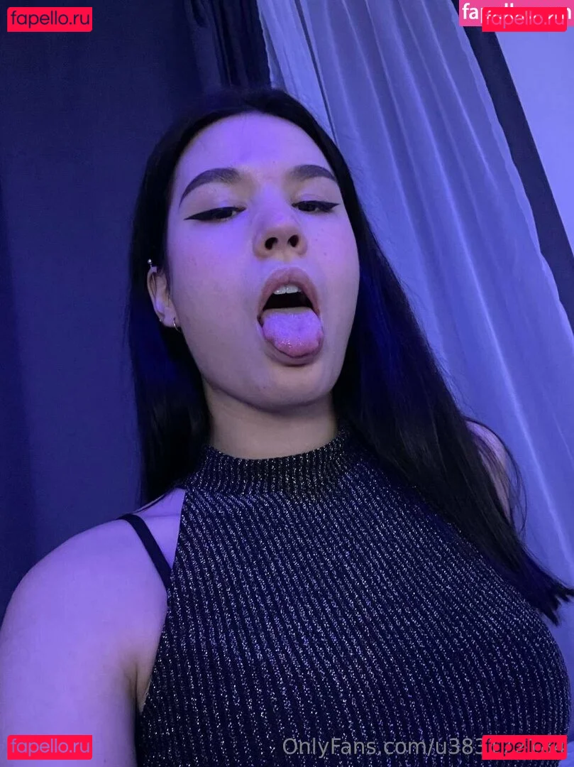 virginallison Onlyfans Photo Gallery 