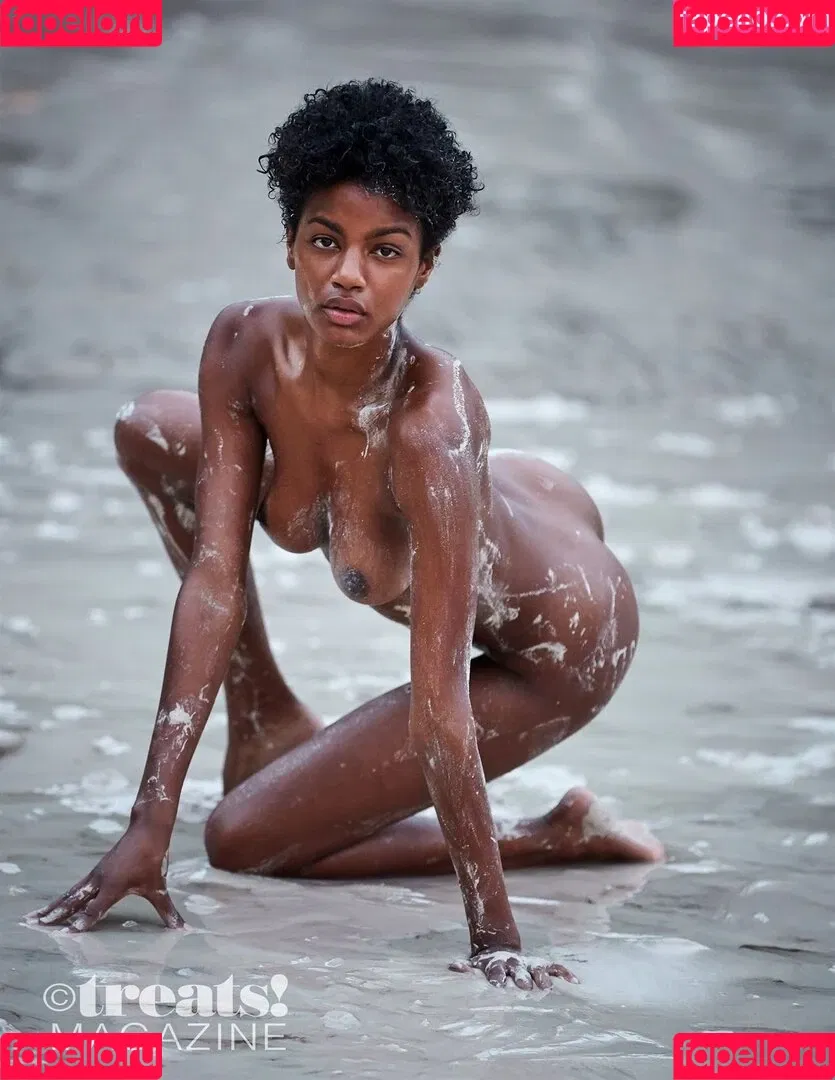 Ebonee Davis Onlyfans Photo Gallery 