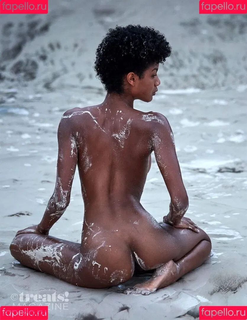 Ebonee Davis Onlyfans Photo Gallery 