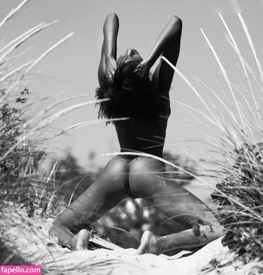 Ebonee Davis Onlyfans Photo Gallery 