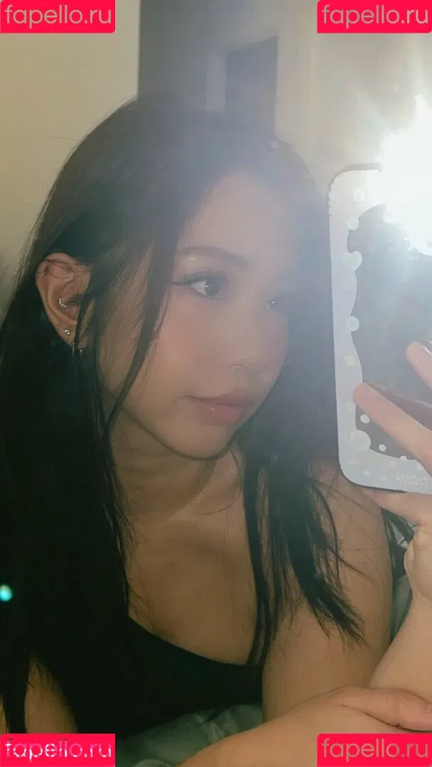 viavmber Onlyfans Photo Gallery 