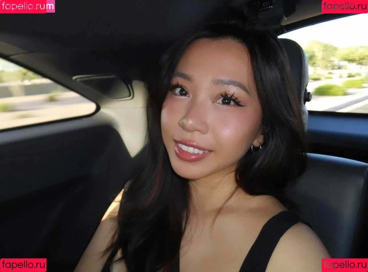 viavmber Onlyfans Photo Gallery 