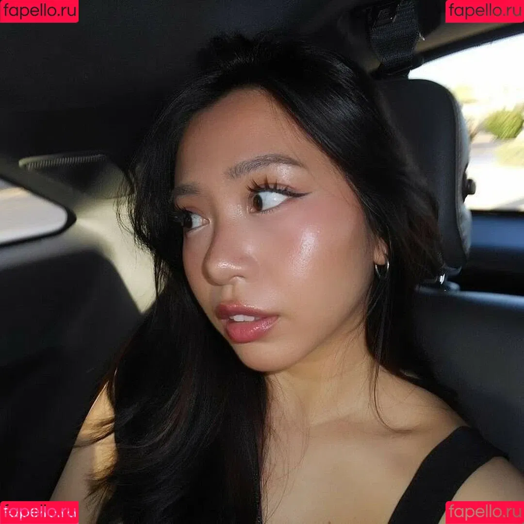 viavmber Onlyfans Photo Gallery 