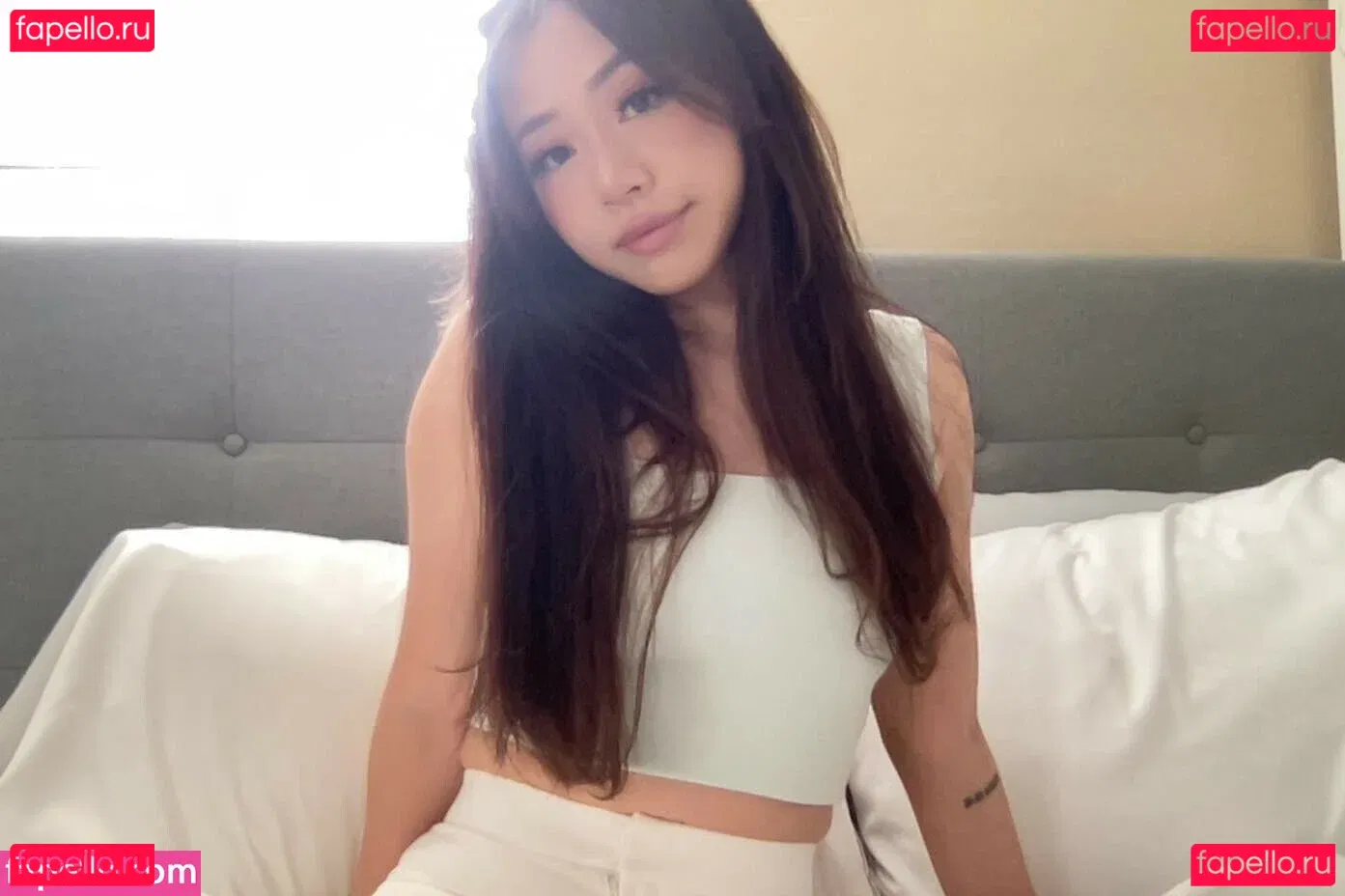 viavmber Onlyfans Photo Gallery 