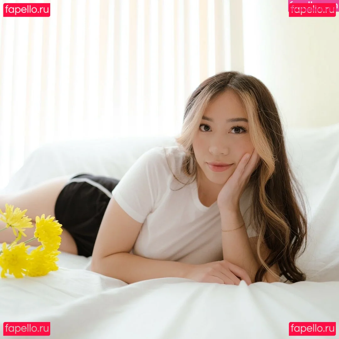 viavmber Onlyfans Photo Gallery 