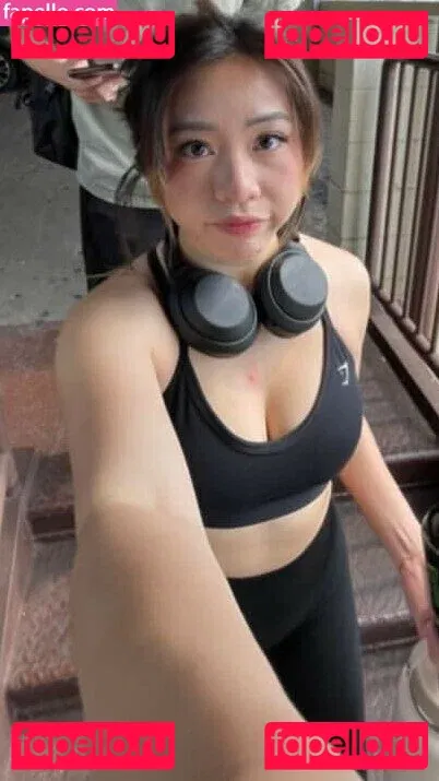 viavmber Onlyfans Photo Gallery 