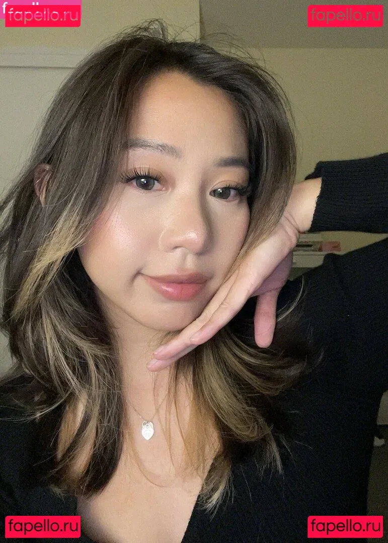 viavmber Onlyfans Photo Gallery 