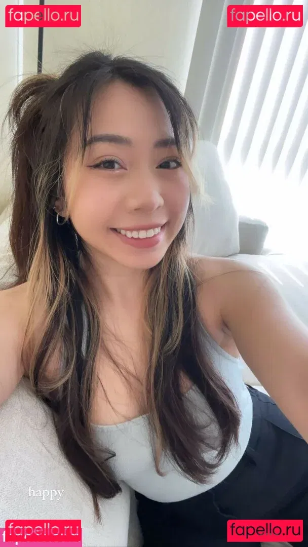 viavmber Onlyfans Photo Gallery 