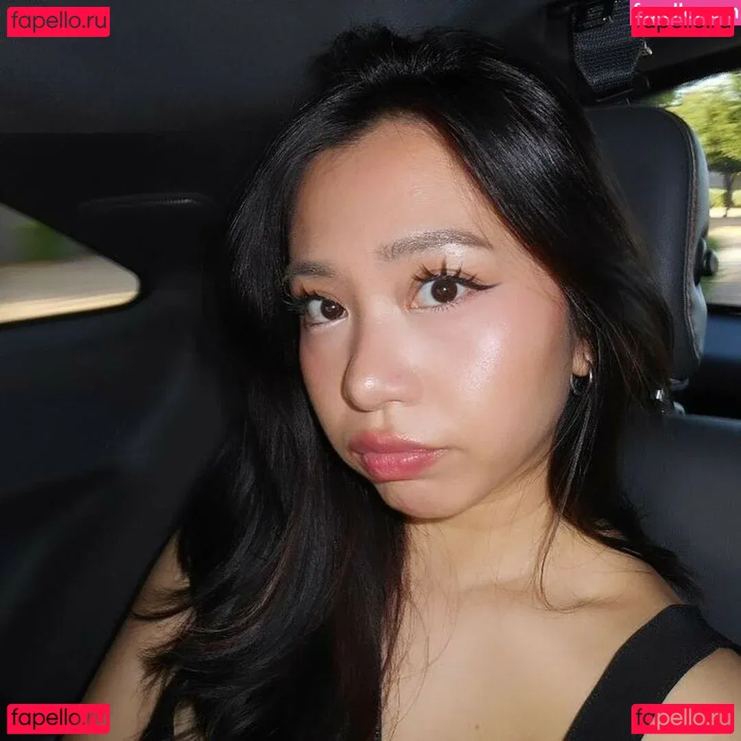 viavmber Onlyfans Photo Gallery 